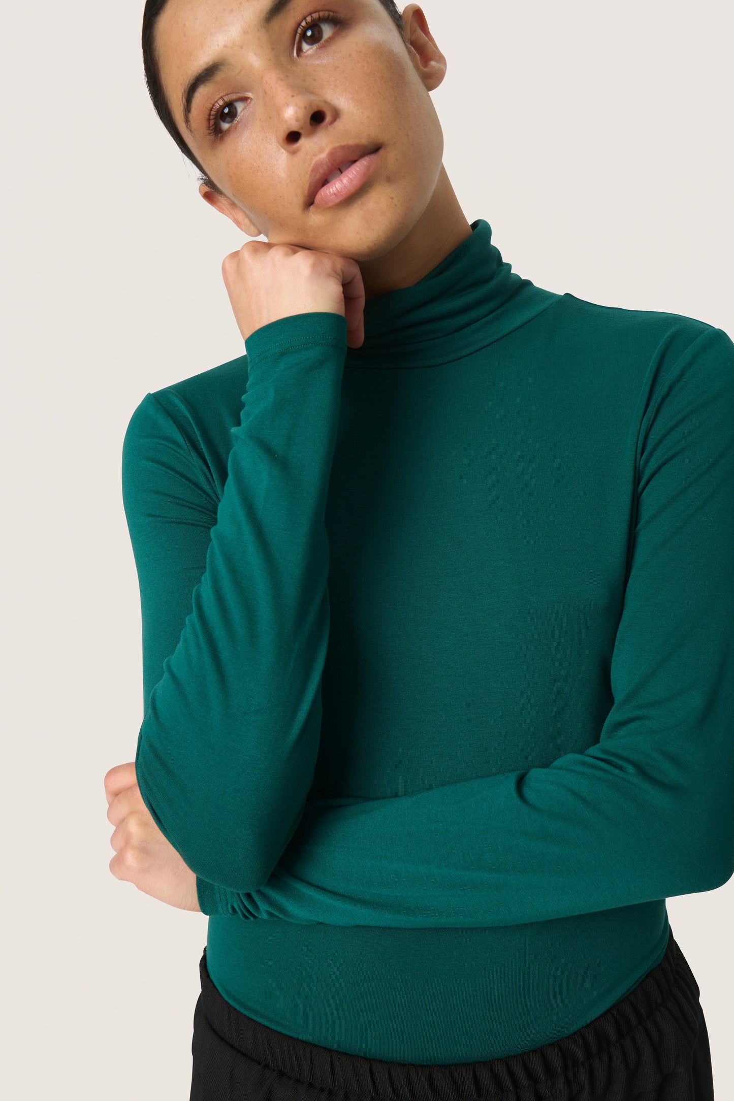 SLHanadi Rollneck LS - Soaked in Luxury
