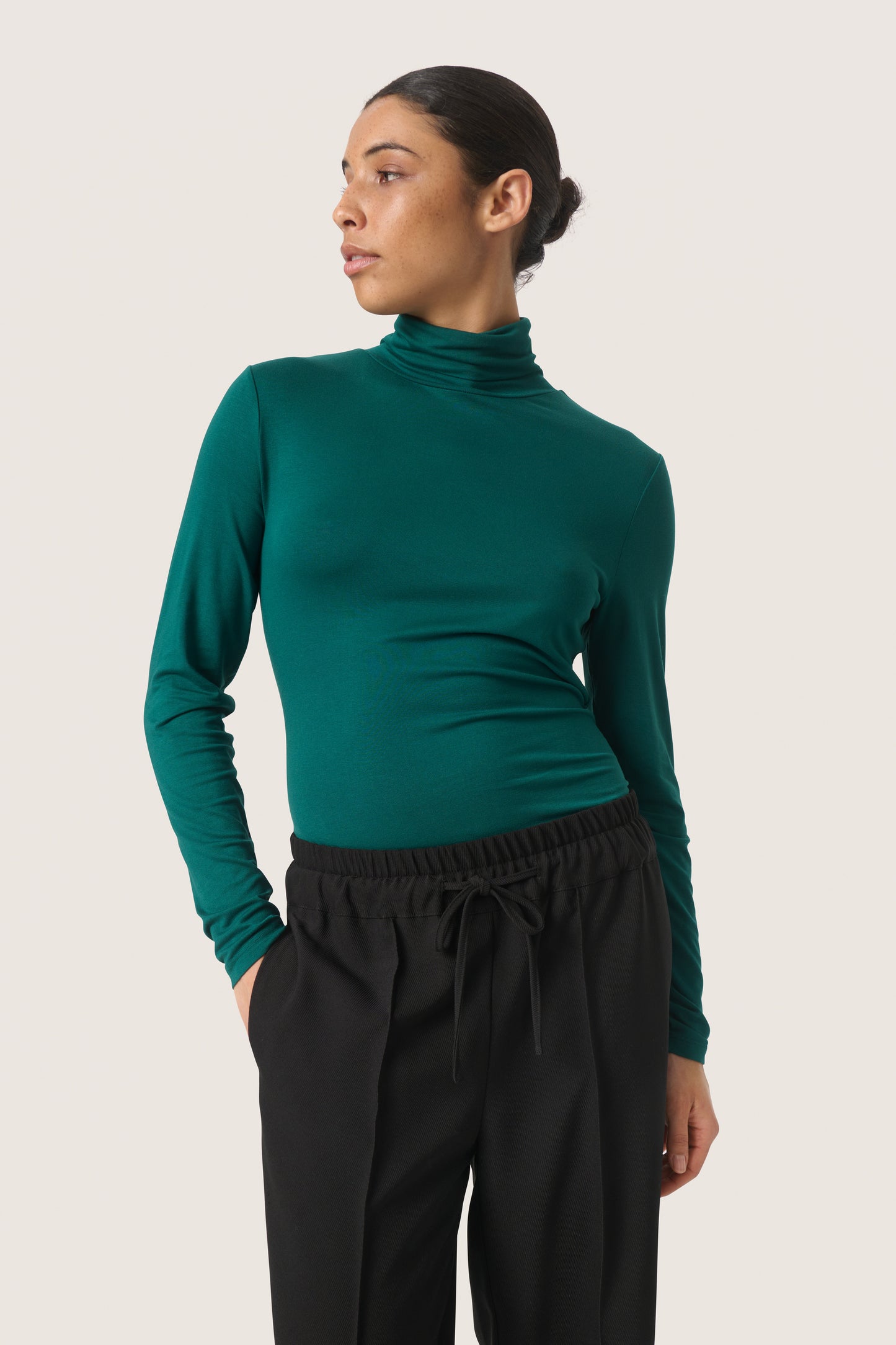 SLHanadi Rollneck LS - Soaked in Luxury