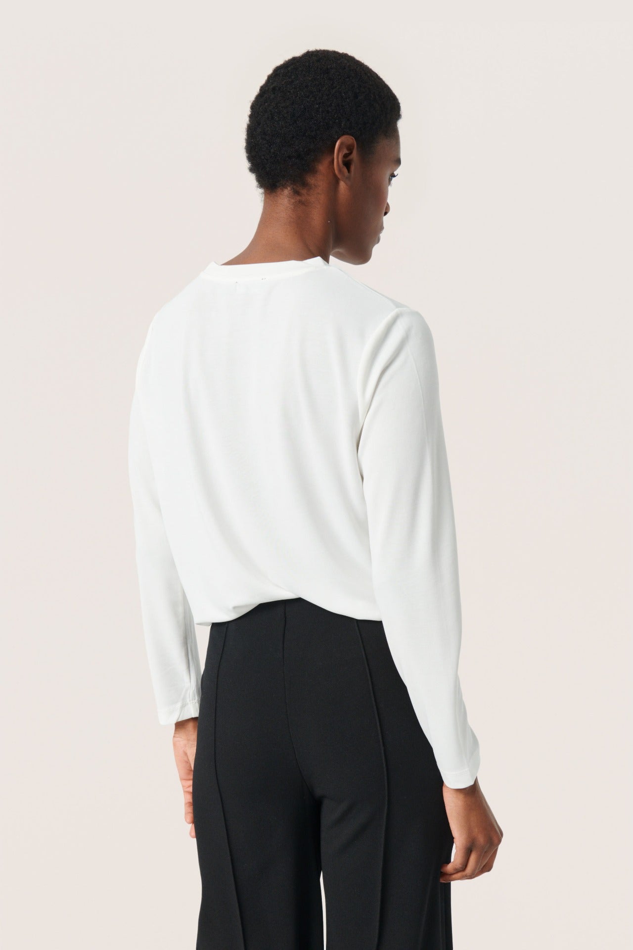 SLColumbine Loose Fit LS - Soaked in Luxury
