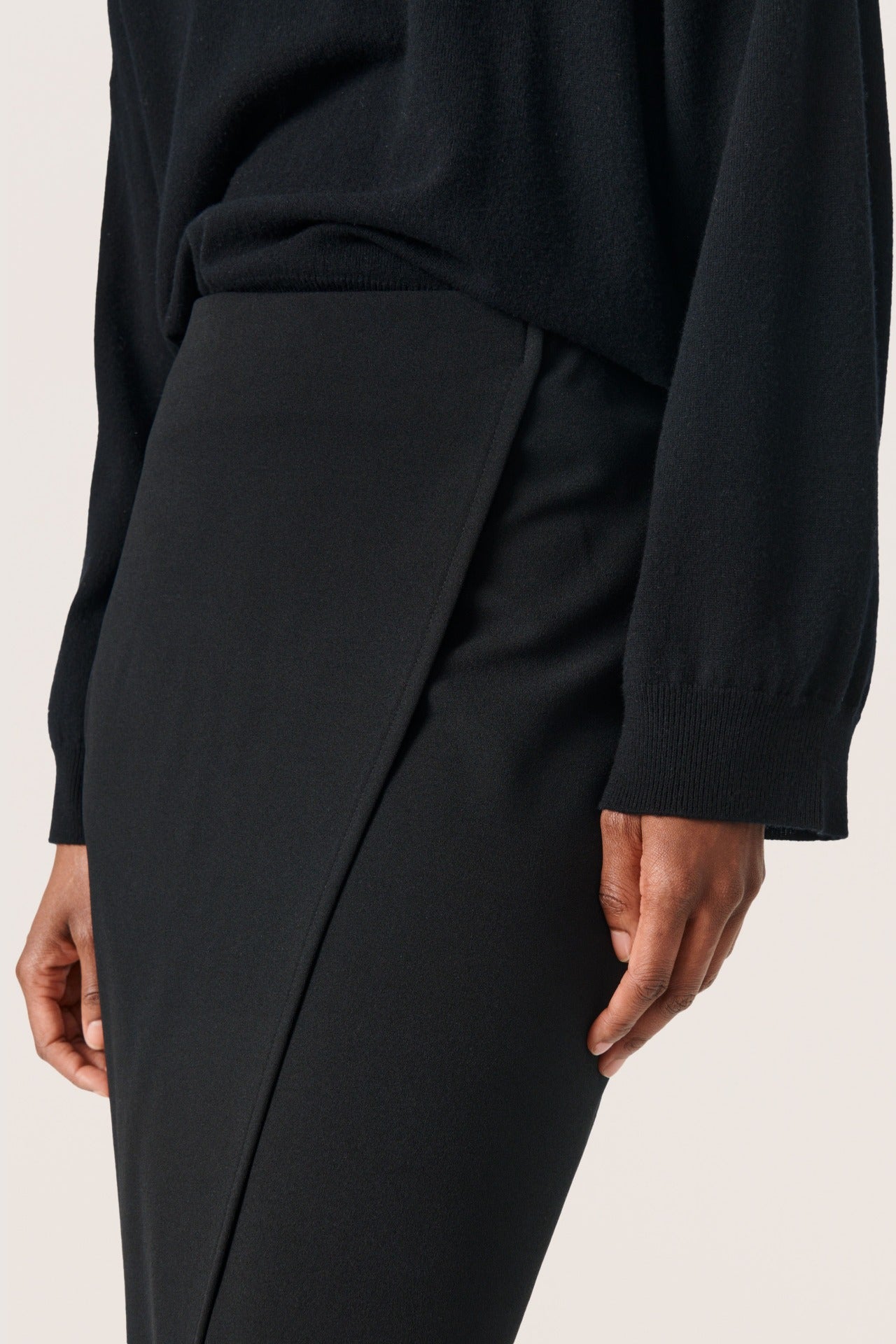 SLBea Skirt - Soaked in Luxury