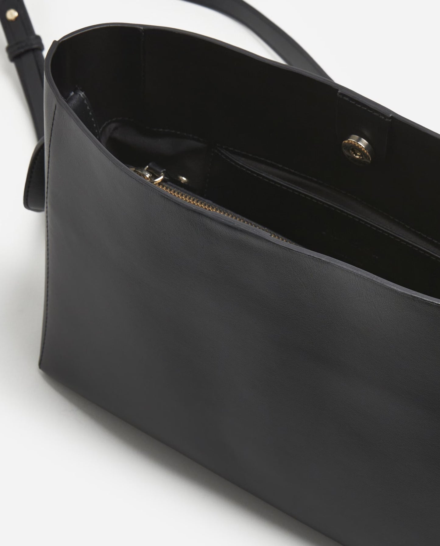 Hedda Midi Handbag - Flattered