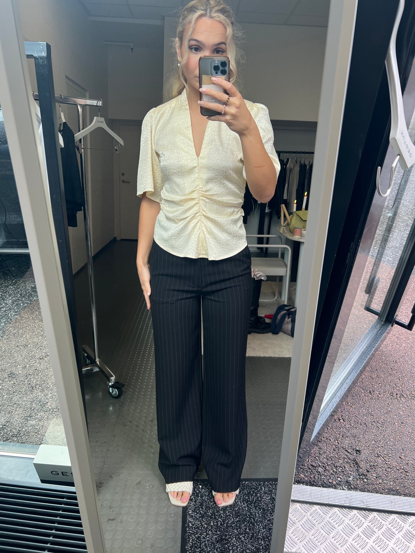 JoelleGZ pinstripe MW pants - Gestuz