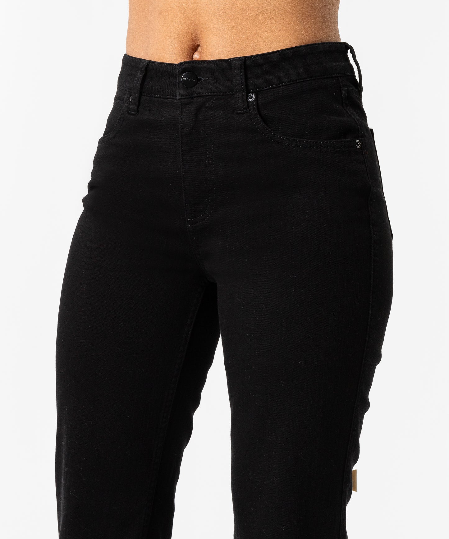 Victoria Jean - OlaJeans