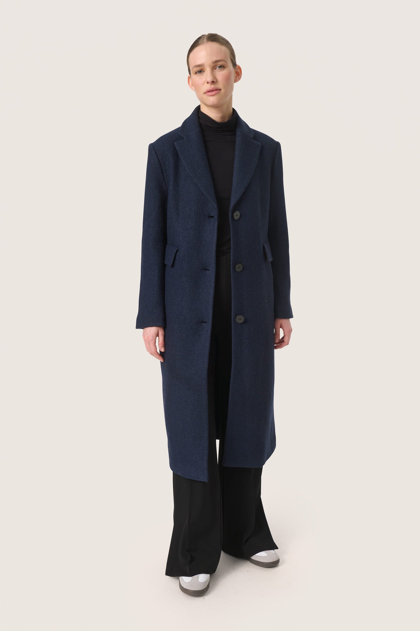SLLilith Coat - Soaked in Luxury